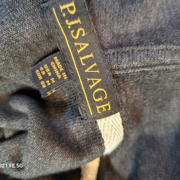 P.J.SALVAGE HOODIE - Picture 5 of 7